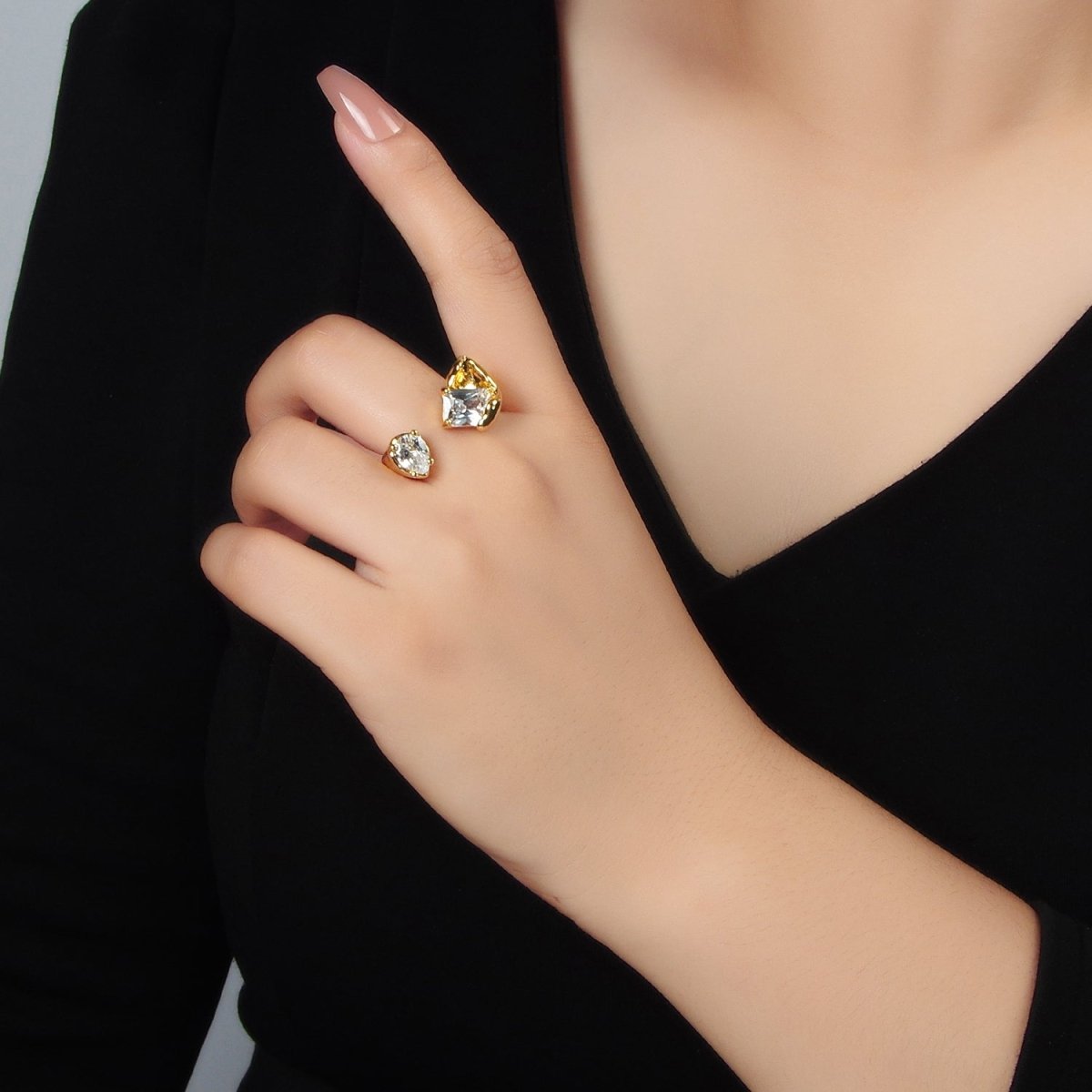 24K Gold Filled Clear CZ Baguette Teardrop Molten Wrap Ring | U339
