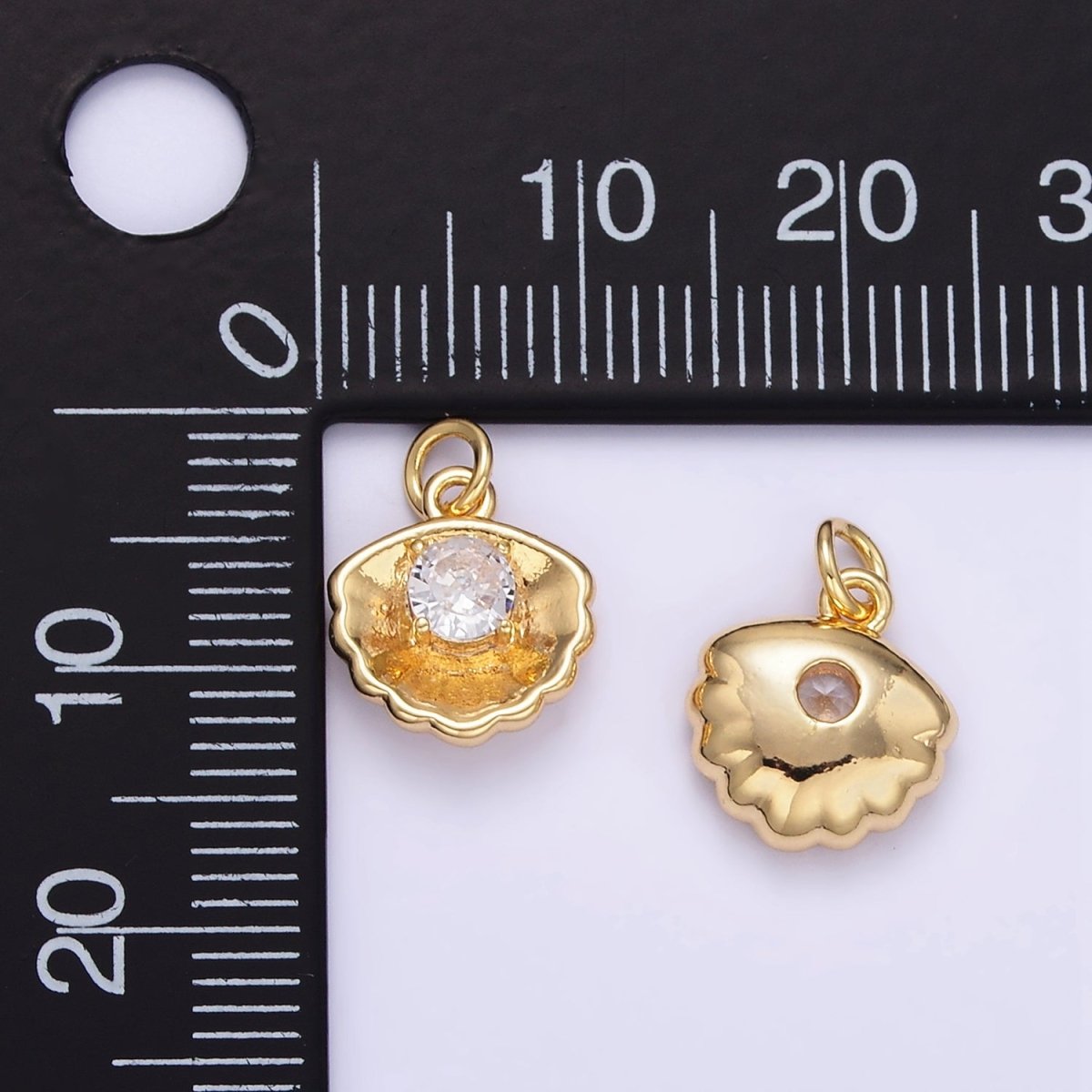 24K Gold Filled Clear CZ Clam Shell Mini Charm | AG844