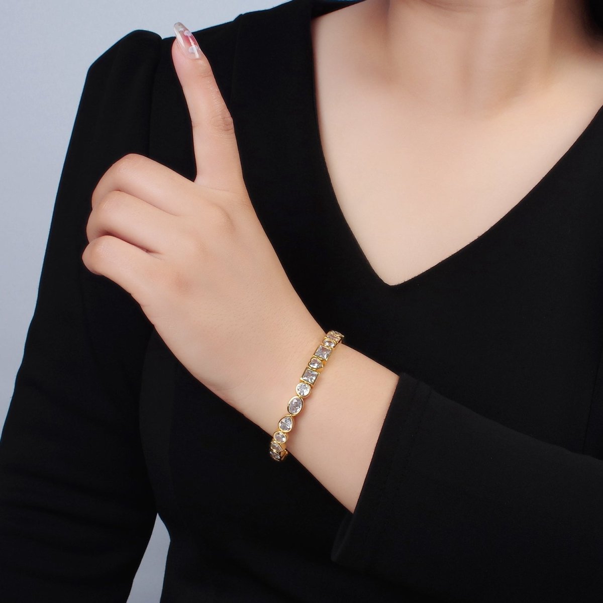 24K Gold Filled Clear CZ Heart Baguette Oval Lined Bangle Cuff Bracelet | WA-2561