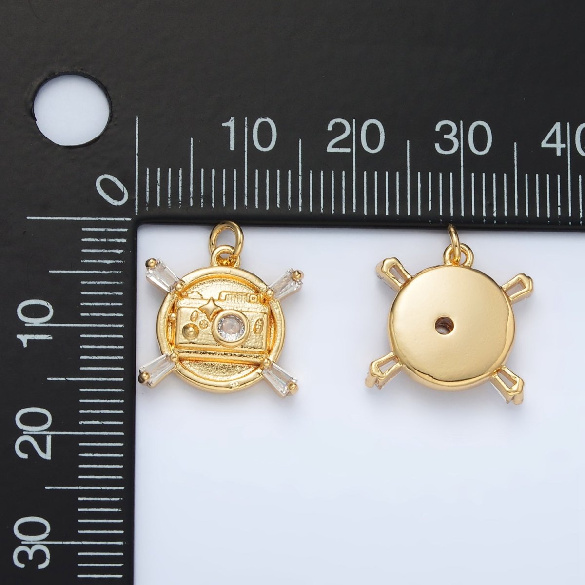 24K Gold Filled CZ Camera Round Charm | AC-146