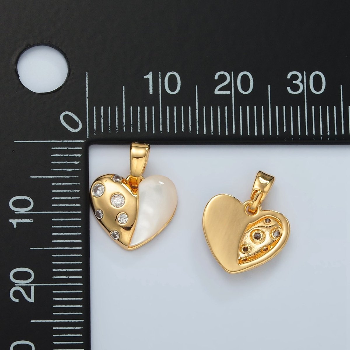 24K Gold Filled CZ Dotted Shell Pearl Heart Pendant | H785