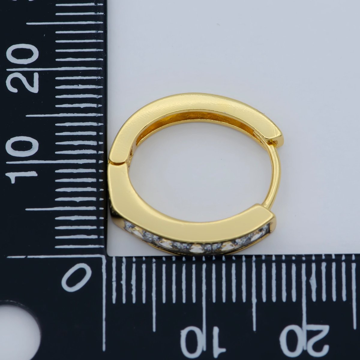 24K Gold Filled CZ Square Lined Huggie Earring | AB1159