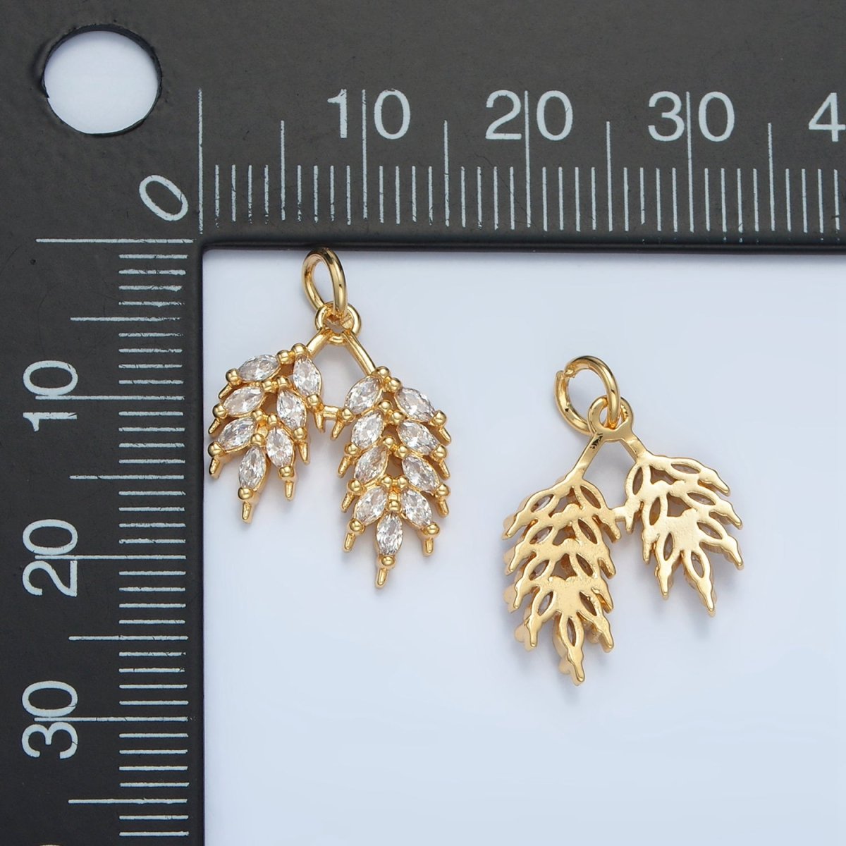 24K Gold Filled Double Marquise Leaf Plant Charm | N1371