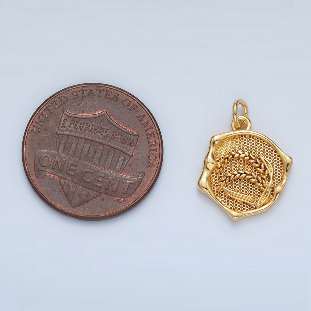 24K Gold Filled Flower Paddy Wheat Textured Stamped Round Charm | AG565
