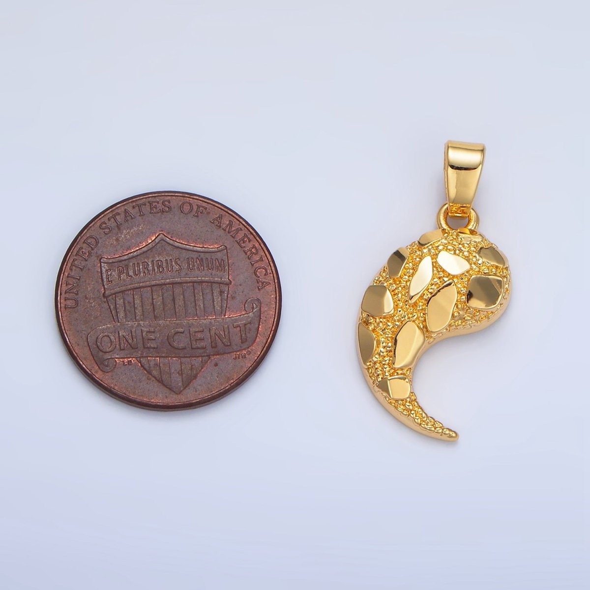 24K Gold Filled Edged Textured Tusk Pendant | AA943