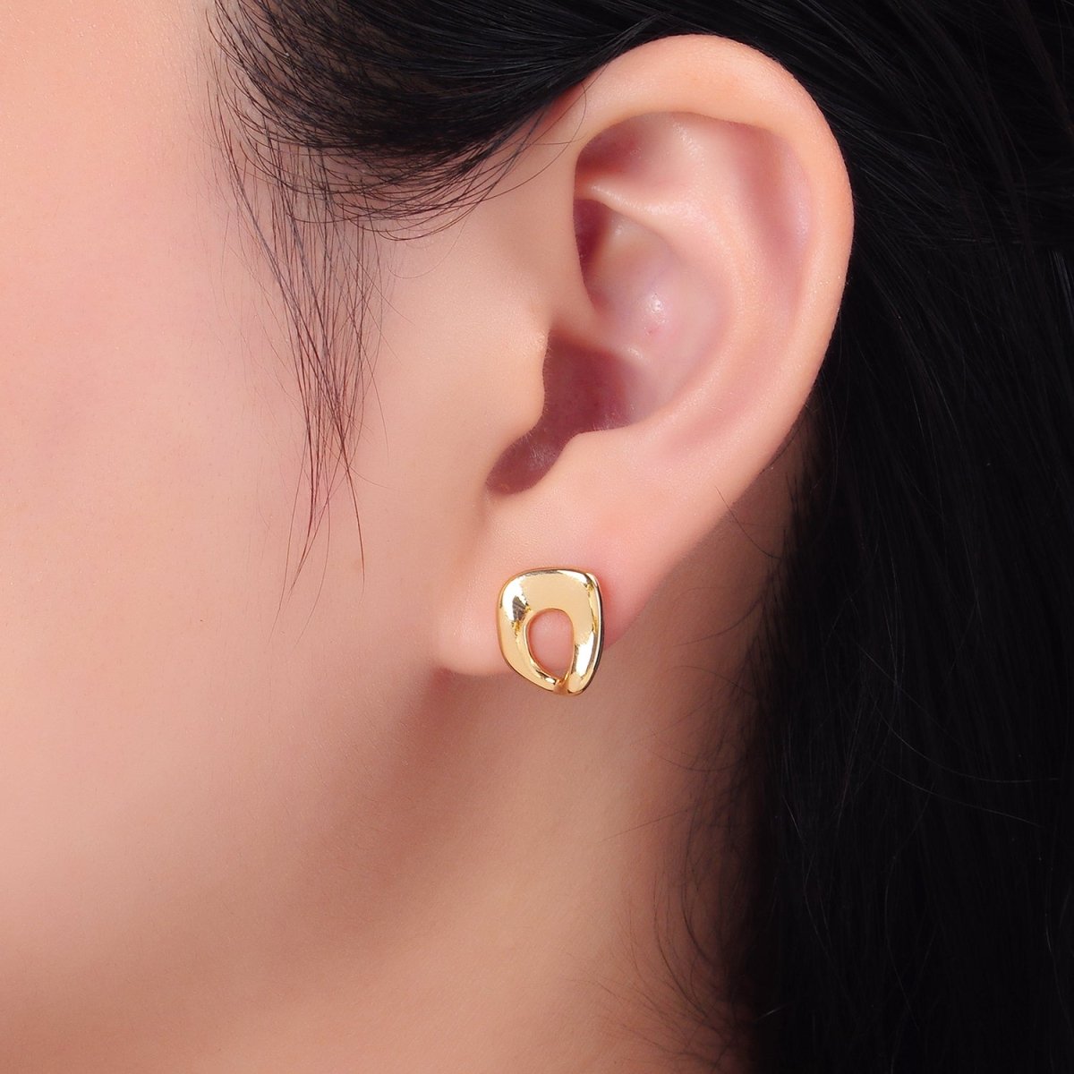 24K Gold Filled Geometric Molten Stud Earrings | V270