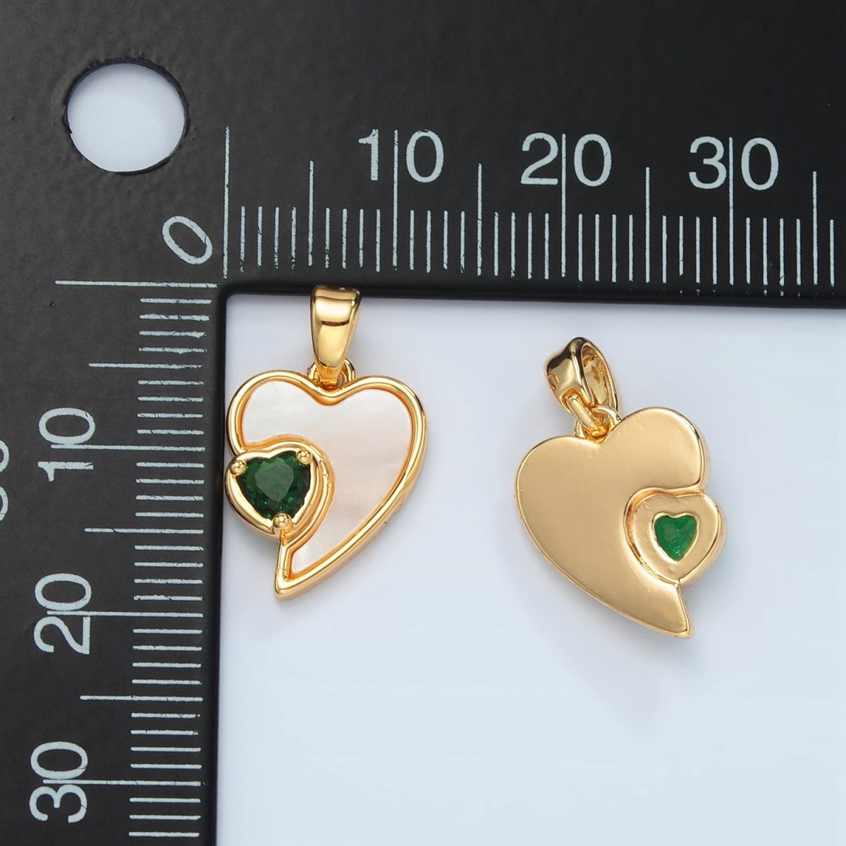 24K Gold Filled Green CZ Shell Pearl Heart Bezel Pendant | H739