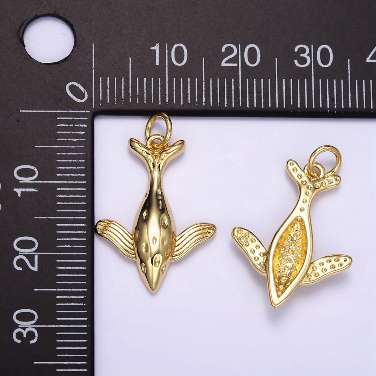 24K Gold Filled Hammered Fish Animal Minimalist Charm | M-127