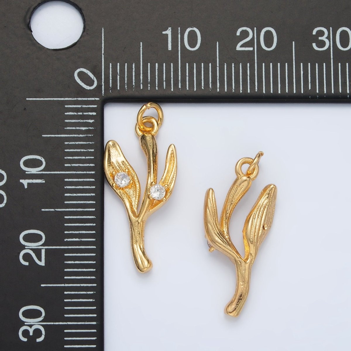 24K Gold Filled Leaf Charm | AC162