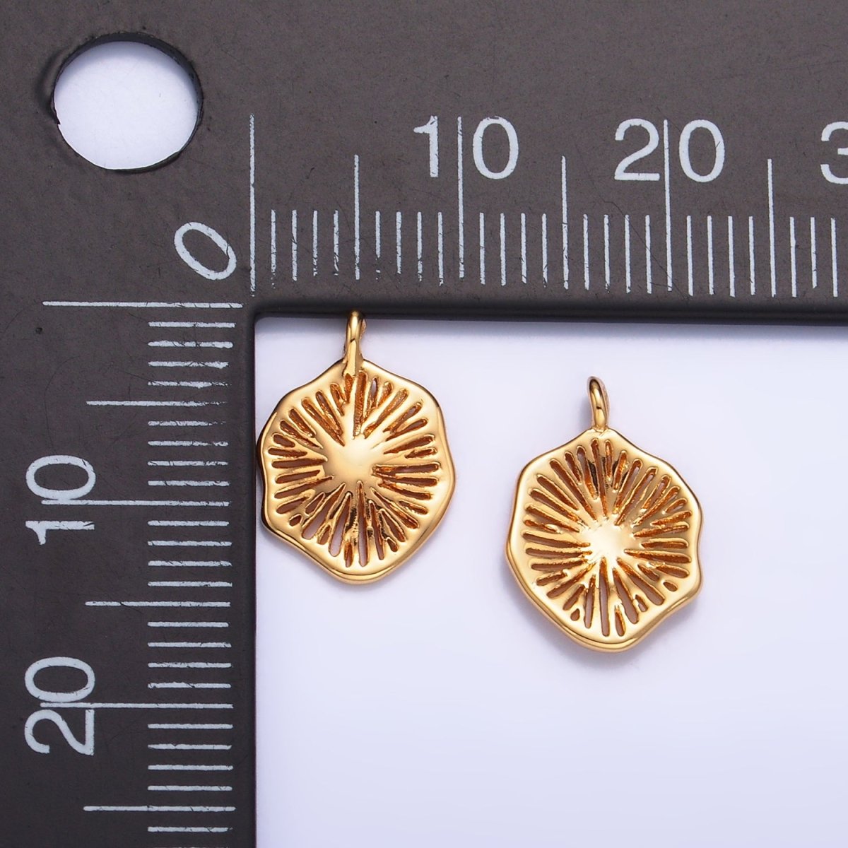 24K Gold Filled Linear Open Curved Abstract Charm | W261