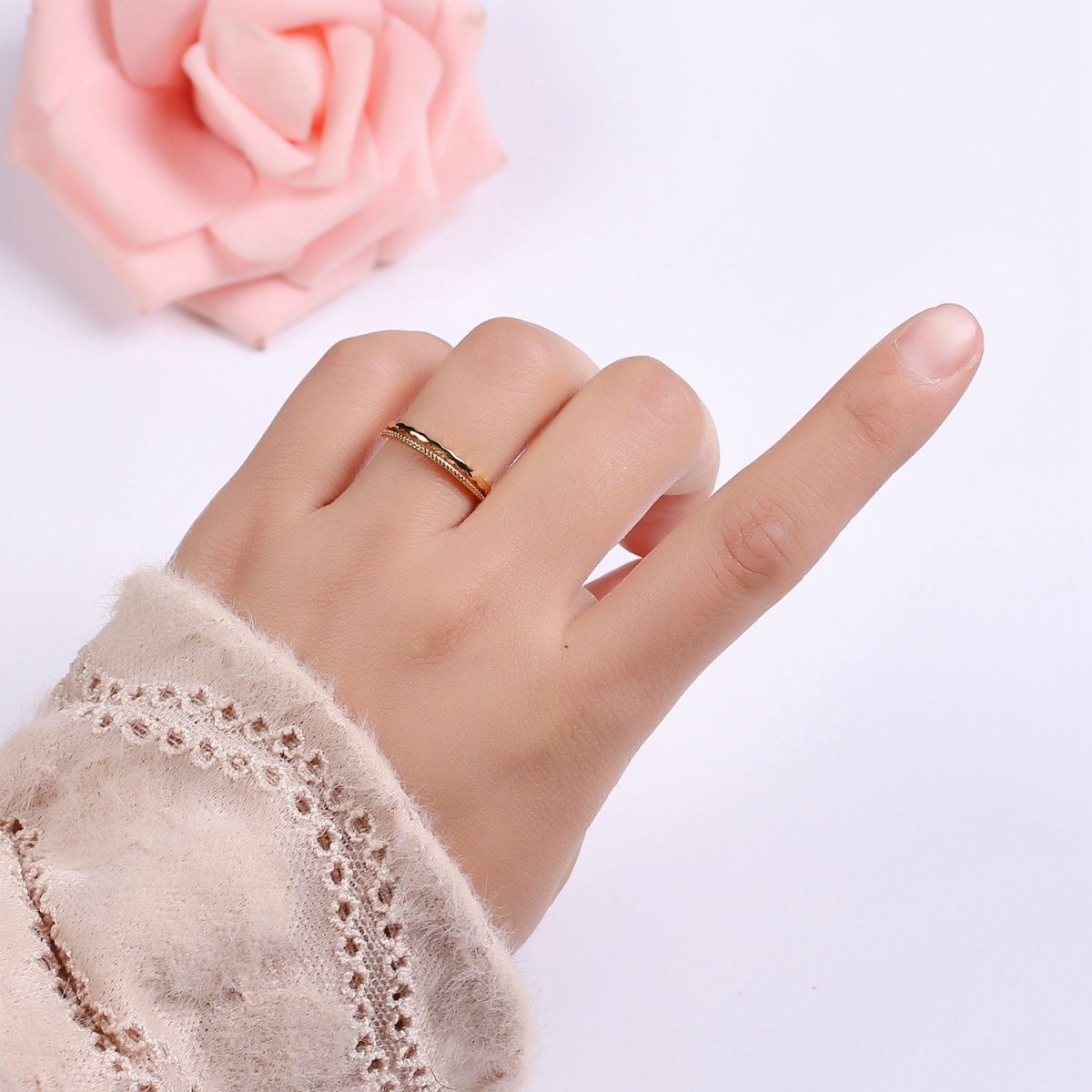 24K Gold Filled Minimalist Dotted Wavy Wave Band Ring | S133