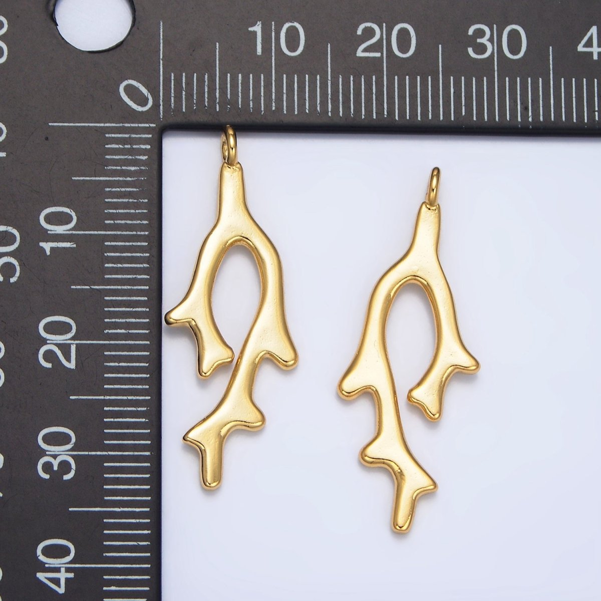 24K Gold Filled Molten Flame Geometric Minimalist Pendant | X897