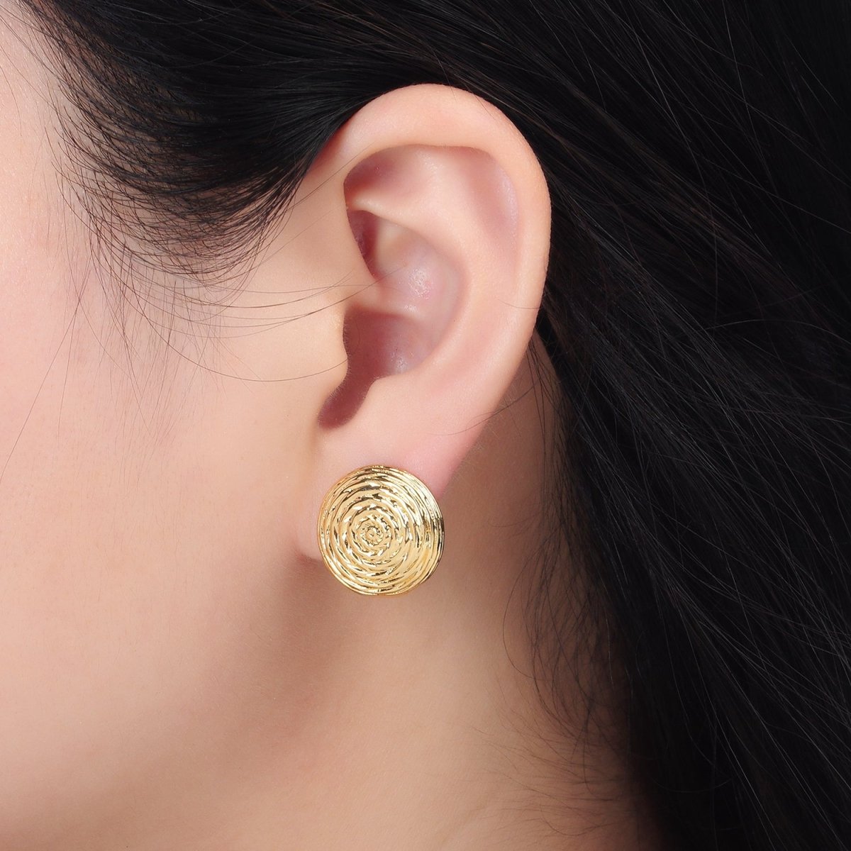 24K Gold Filled Multiple Edged Line Circular Round Stud Earrings | AD634