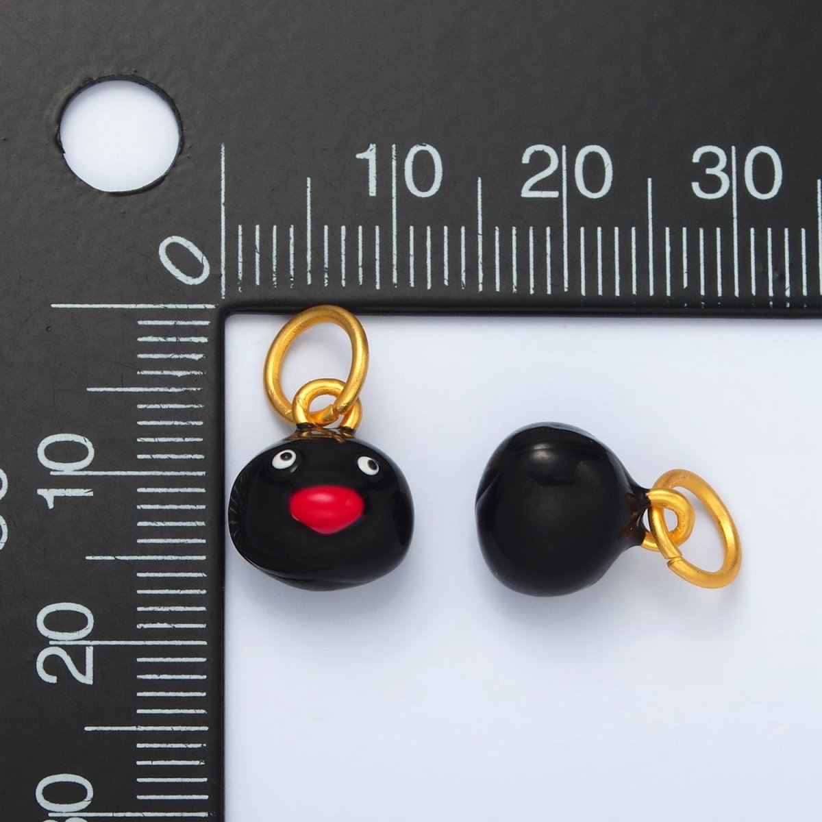24K Gold Filled Penguin Head Animal Enamel Mini Charm | AG921