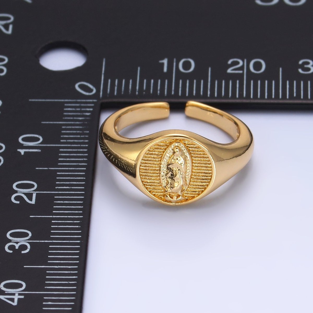 24K Gold Filled Religious Mother Mary Ribbed Signet Ring | O304