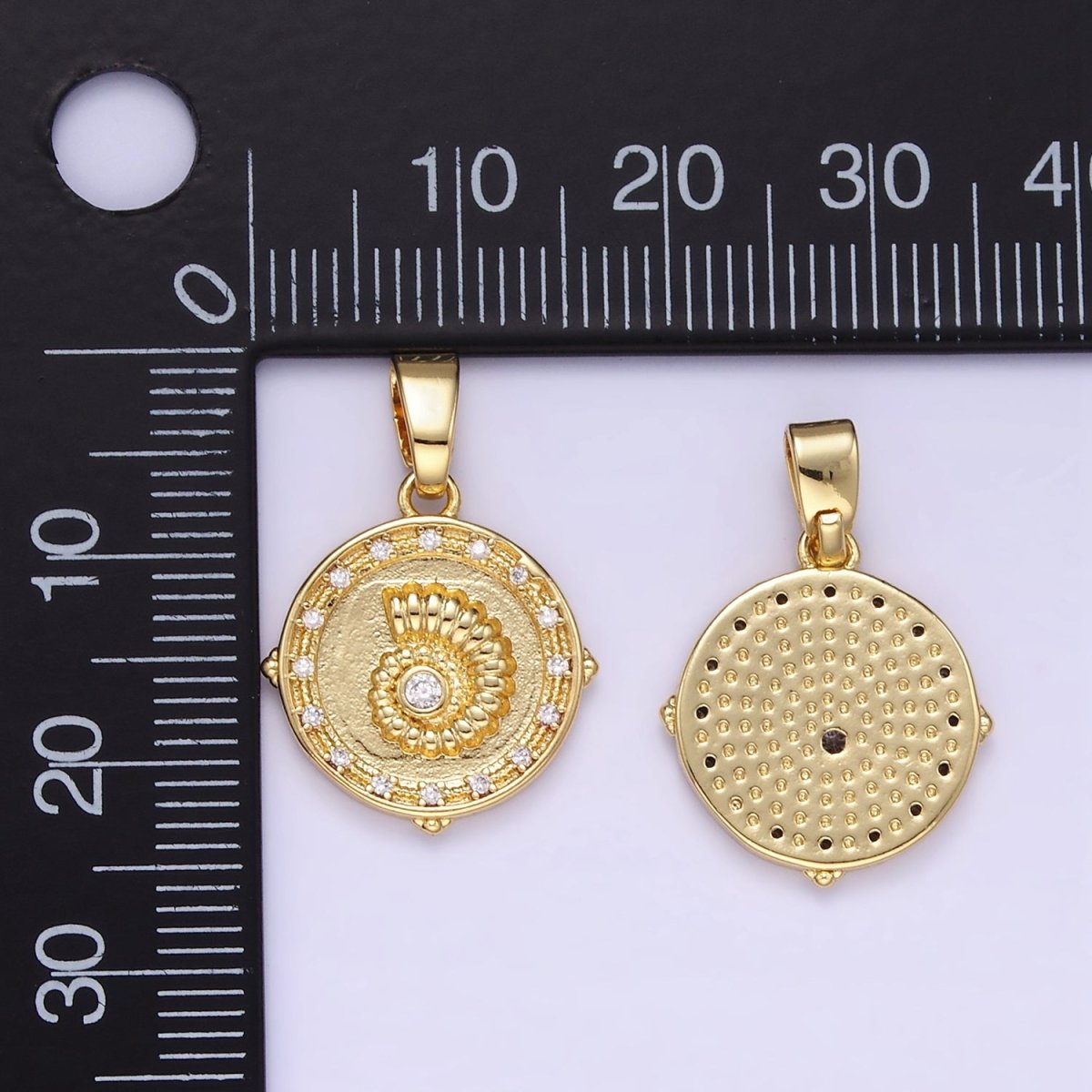 24K Gold Filled Sea Shell Clear CZ Round Pendant | AA1341