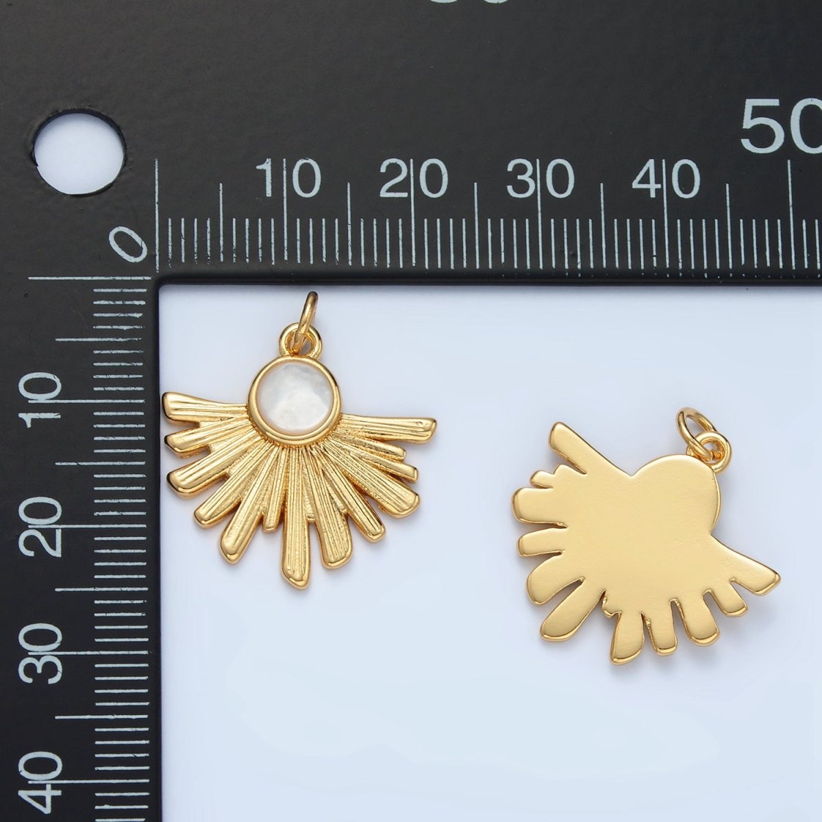 24K Gold Filled Shell Pearl Celestial Sunburst Ray Charm | X302
