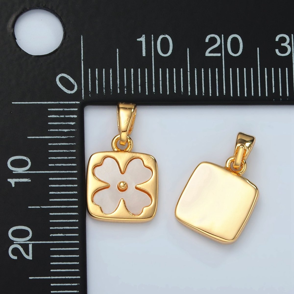 24K Gold Filled Shell Pearl Quatrefoil Flower Square Bezel Pendant | H587