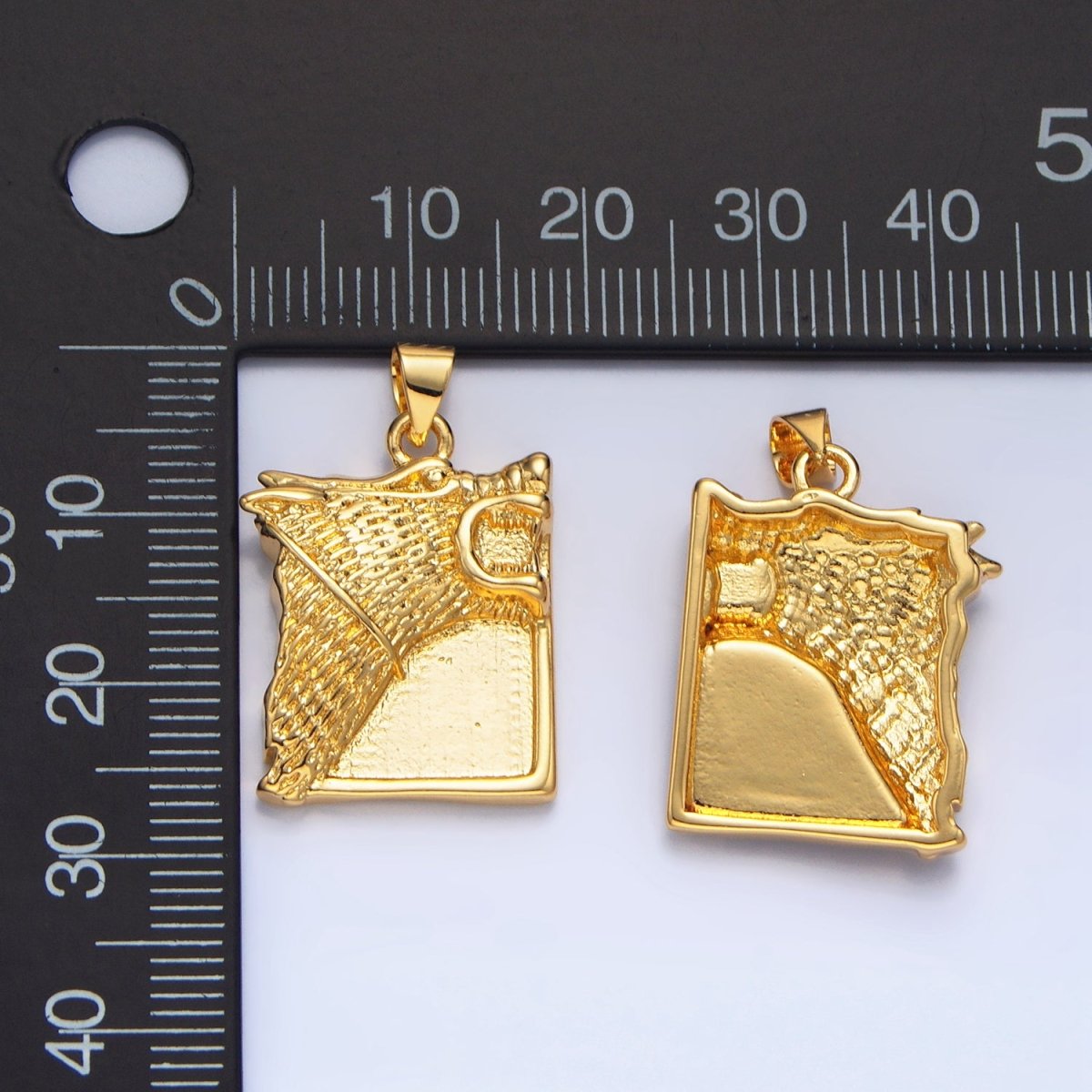 24K Gold Filled Wolf Charms Square Tag Medallion Pendant in Gold Silver | I633
