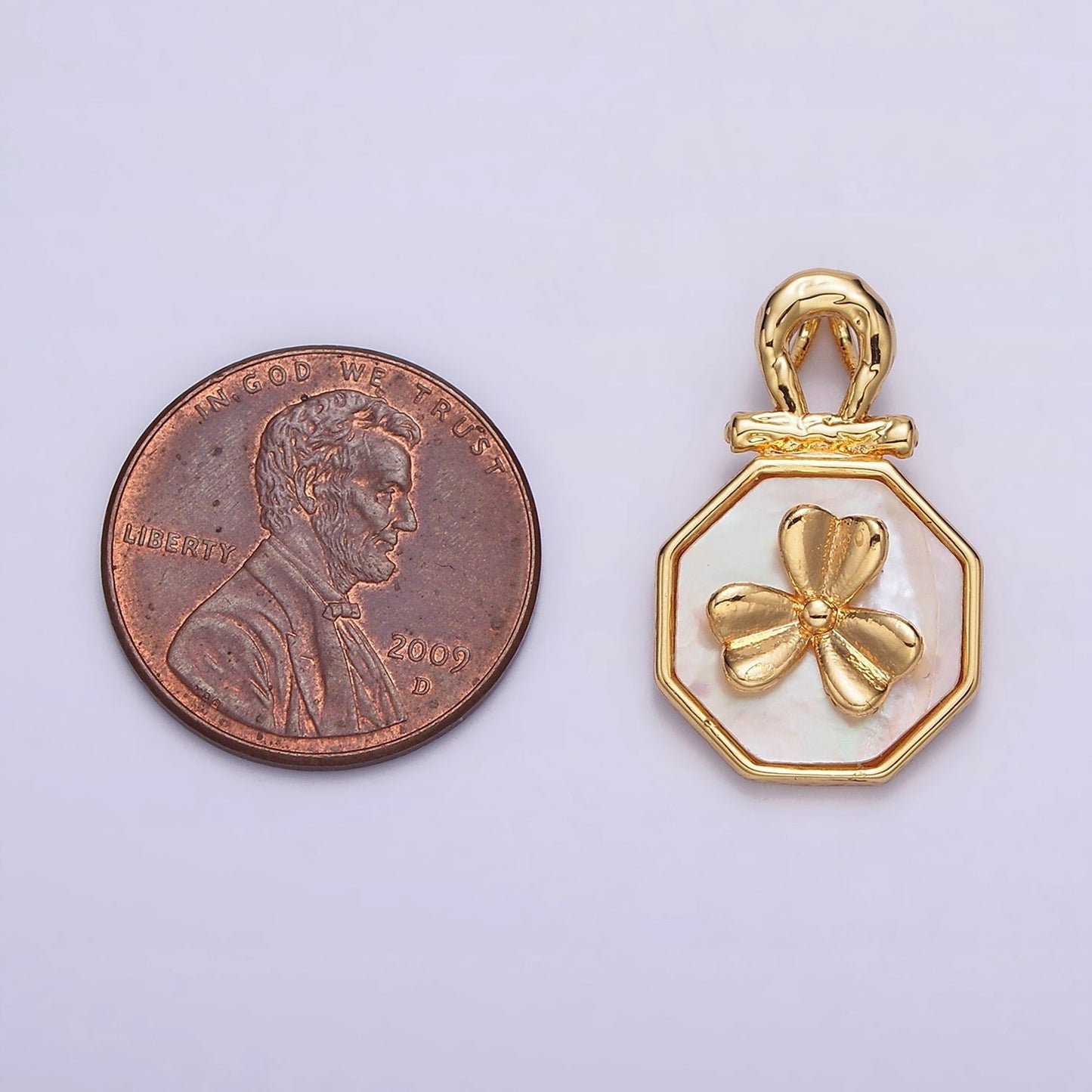 24K Gold Filled Clover Shell Pearl Molten Bail Hexagonal Pendant | AA604