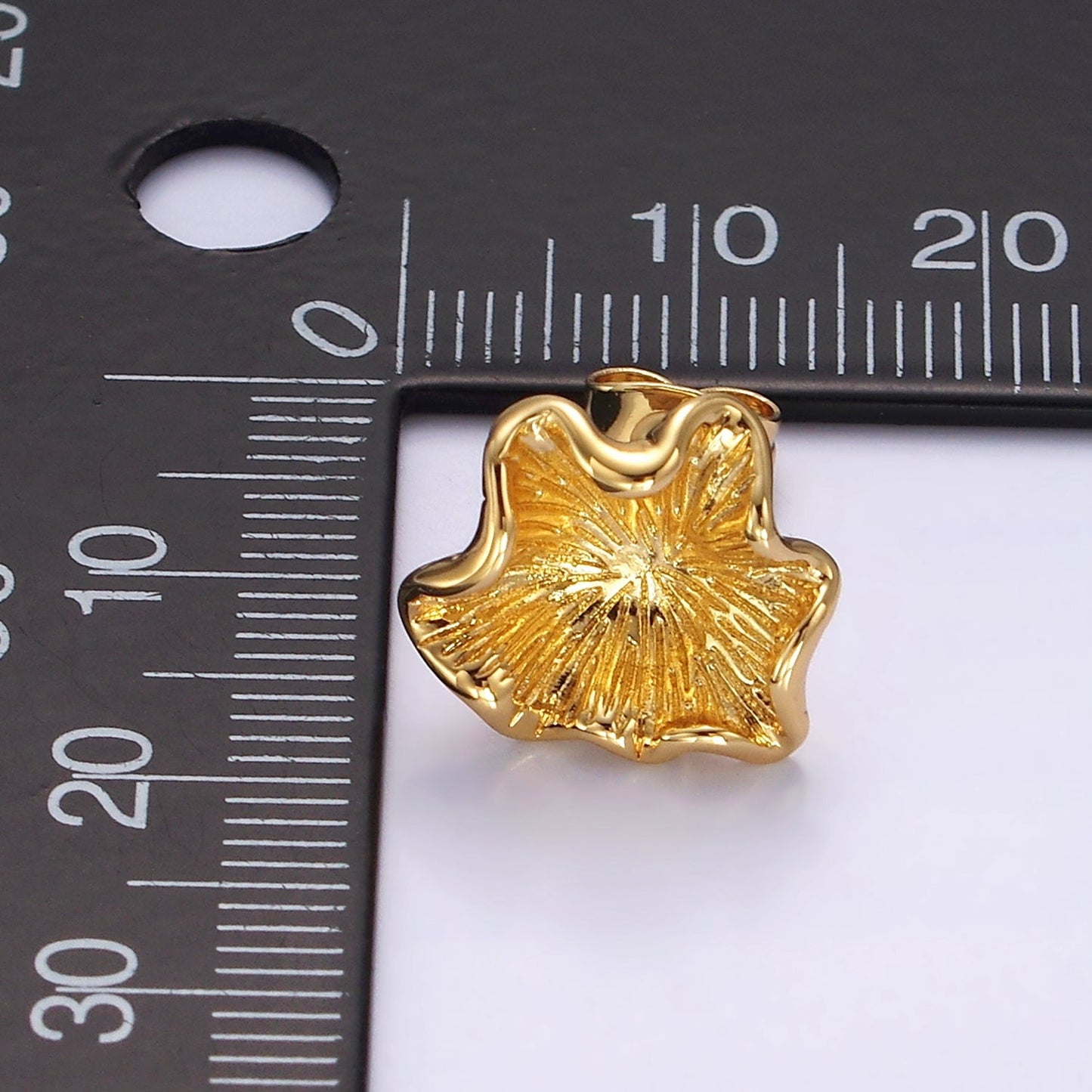 24K Gold Filled Flower Sunburst Molten Stud Earrings | V067