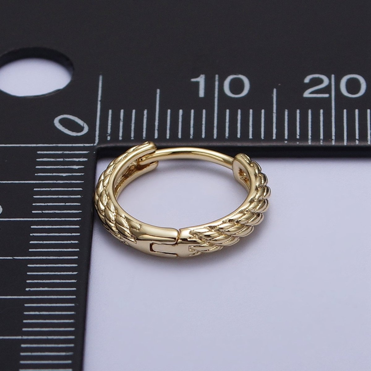 14.5mm Gold Twisted Rope Thin Cartilage Huggie Hoop Earrings | AD-188