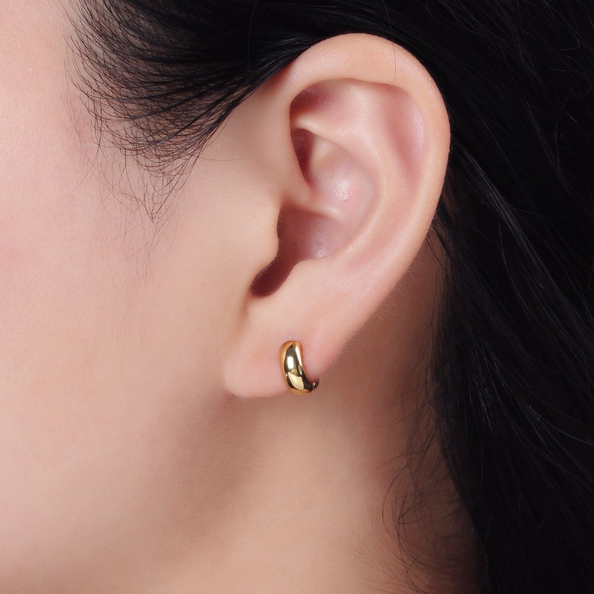 14K Gold Filled 10mm Band Minimalist Cartilage Huggie Earrings | AE995