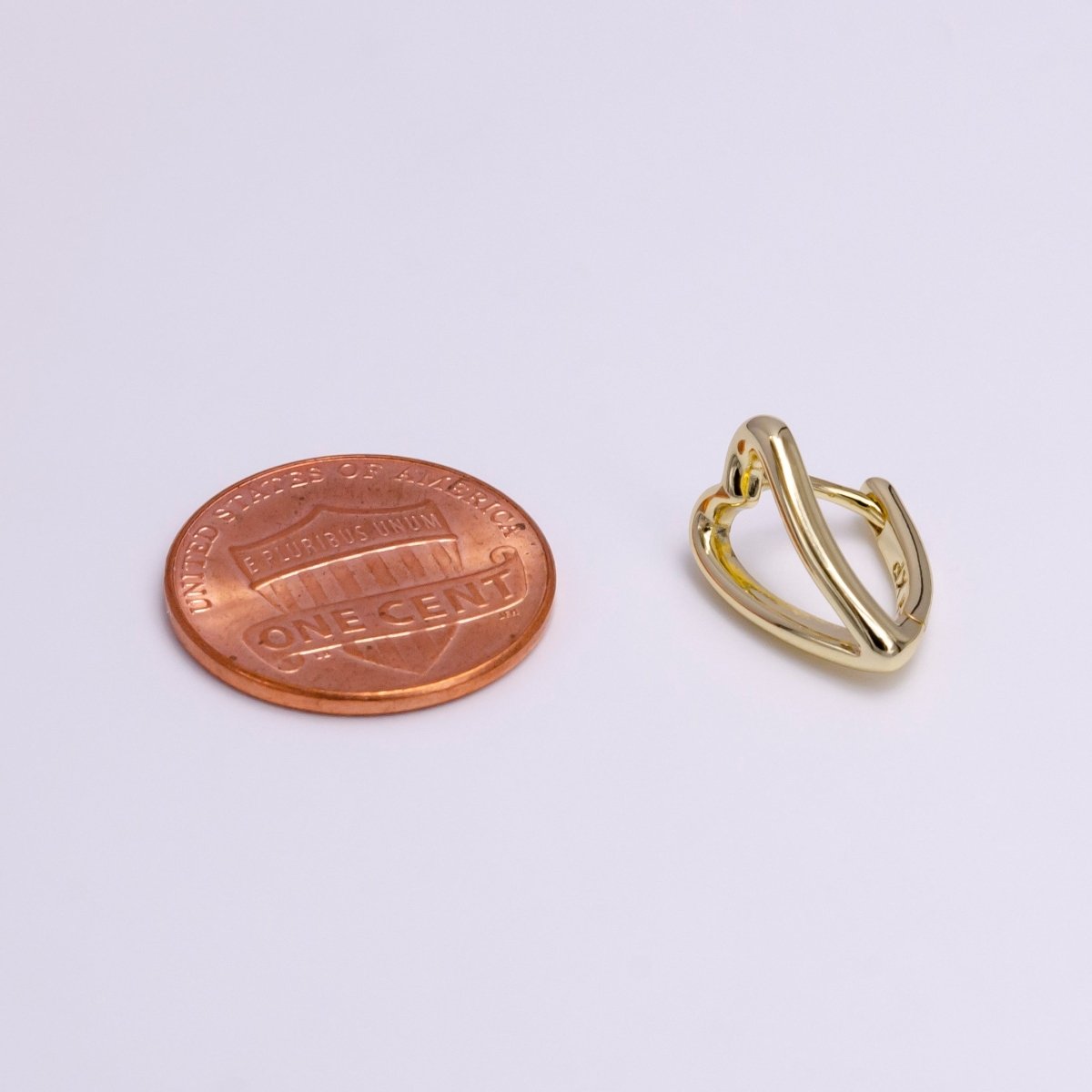 14K Gold Filled 13.5mm Open Heart Minimalist Triangle Hoop Earrings | AD1059