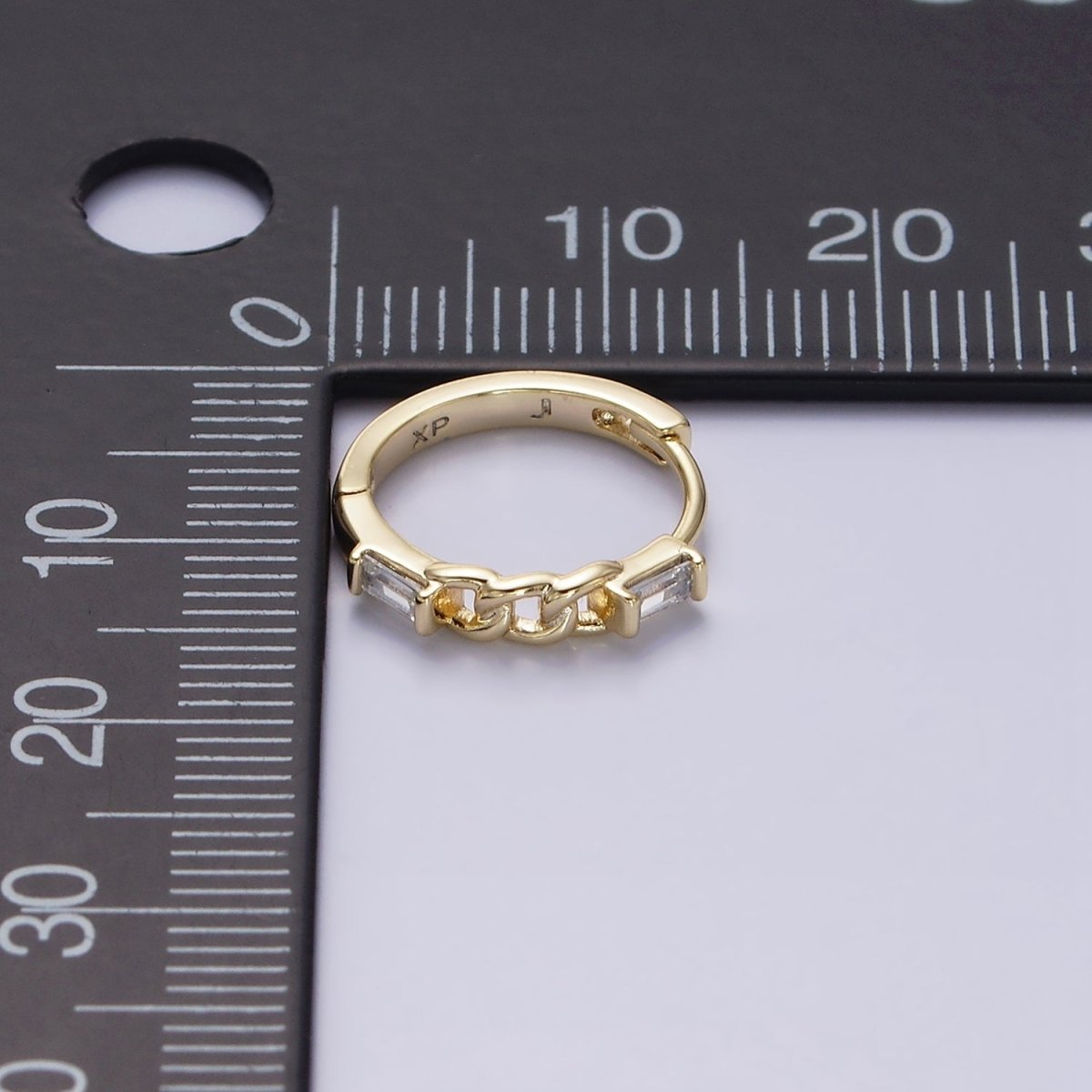 14K Gold Filled 14mm Double Baguette Curb Link Huggie Earrings | AE588