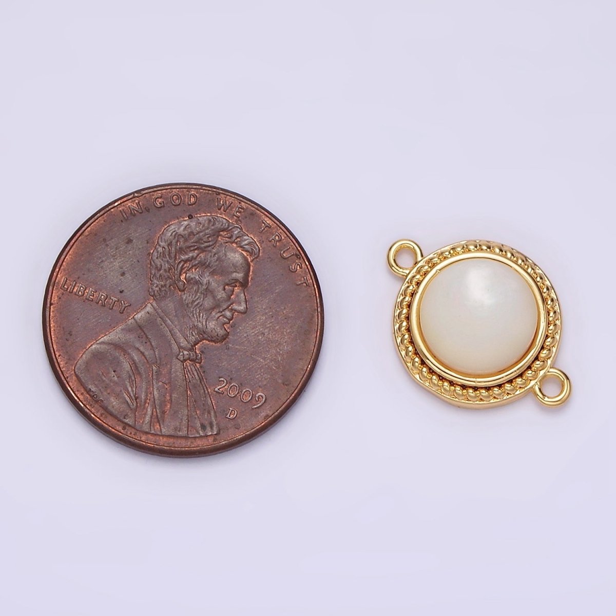 14K Gold Filled 15.7mm Shell Pearl Braided Bezel Round Connector | G-060