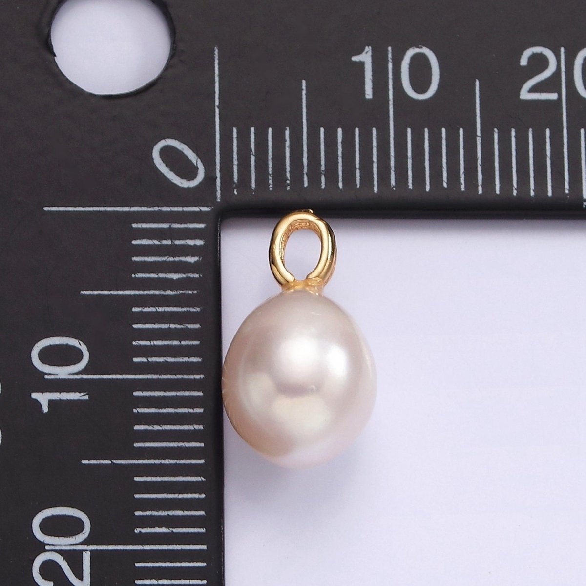 14K Gold Filled 15mm Button White Freshwater Pearl Drop Pendant | P1658