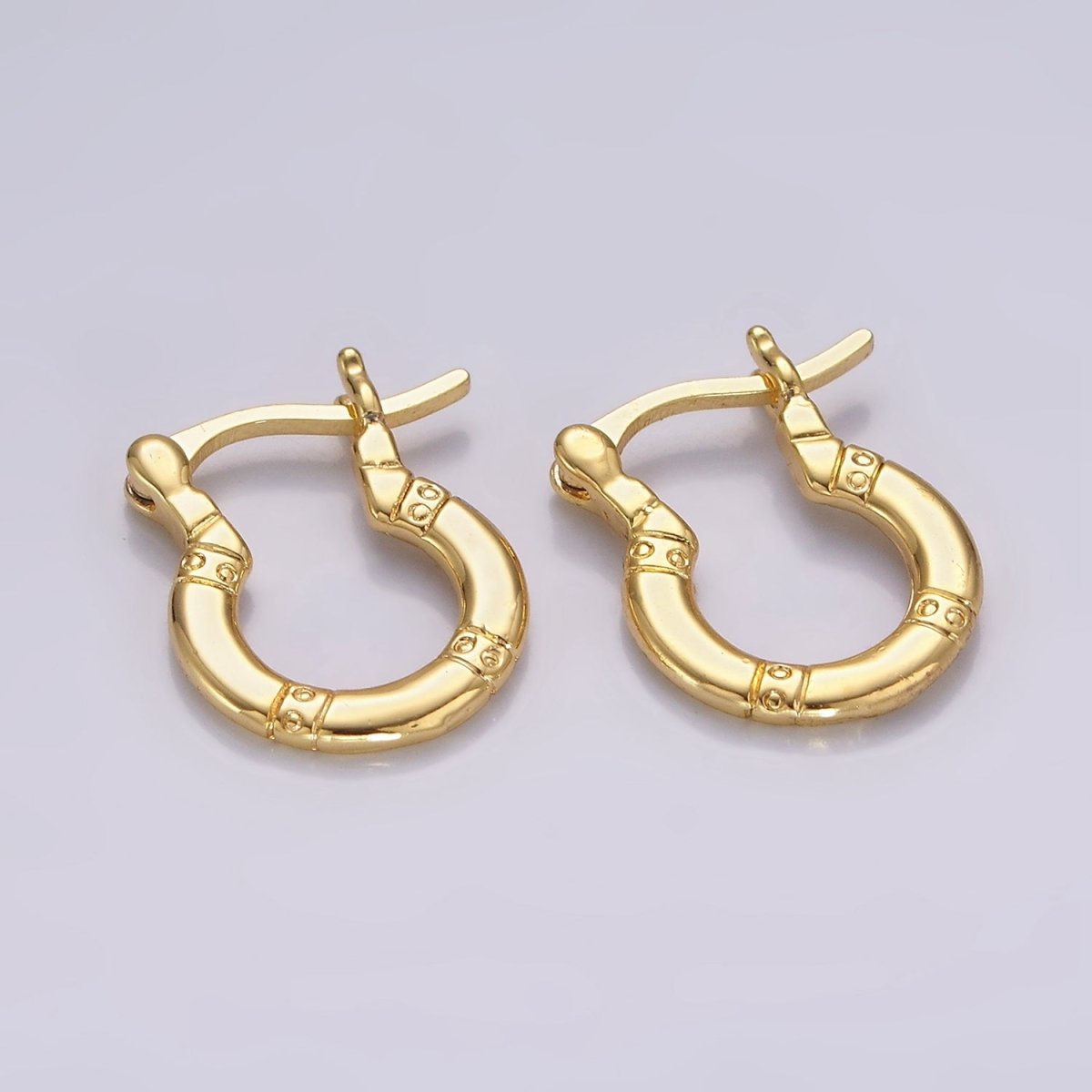 14K Gold Filled 15mm Dotted Lined Round French Lock Latch Hoop Earrings | AE967