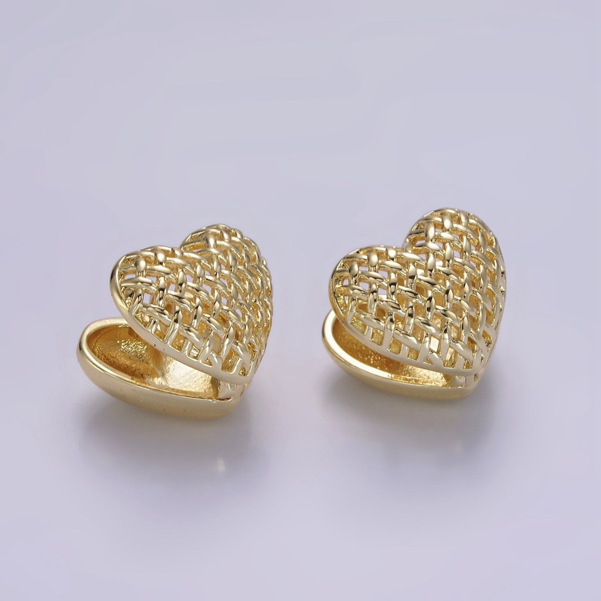 14K Gold Filled 15mm Open Rattan Heart Huggie Earrings | AE1001