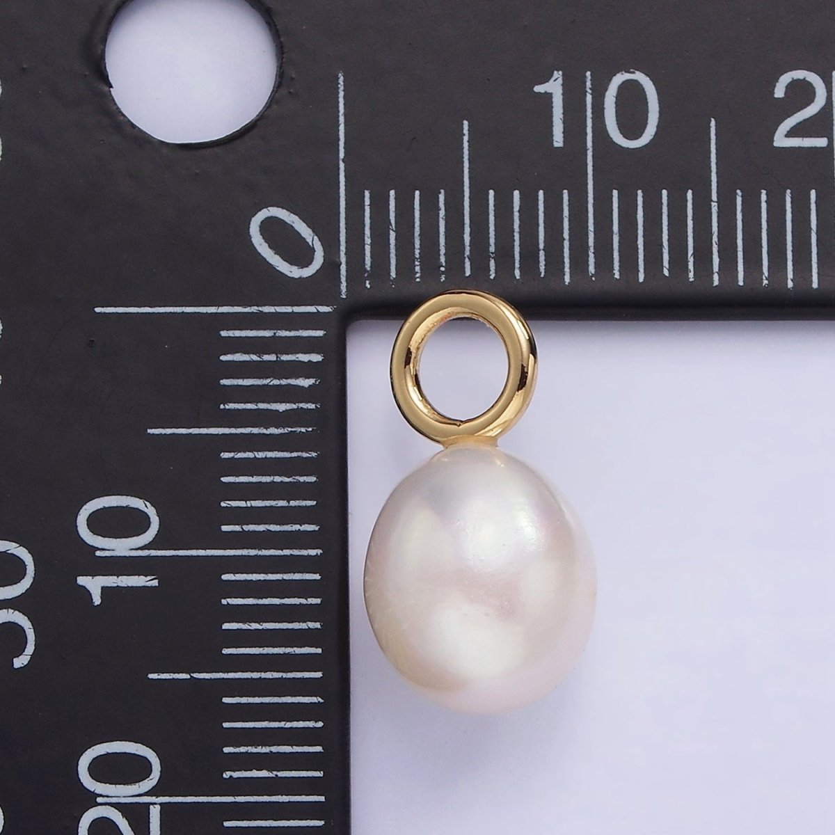 14K Gold Filled 15mm White Freshwater Pearl Teardrop Drop Pendant | P1689