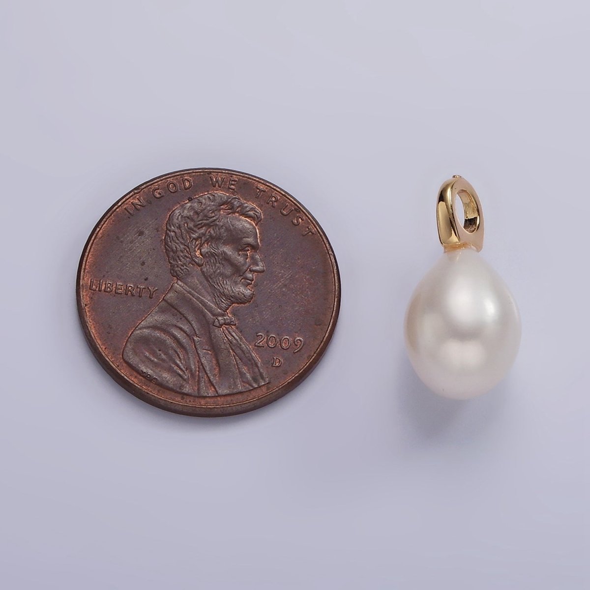 14K Gold Filled 17mm Freshwater Pearl Button Drop Pendant | P1642