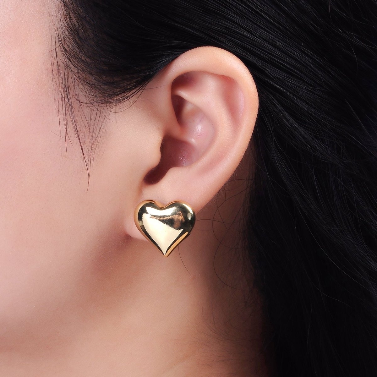 14K Gold Filled 18mm Heart Dome Minimalist Stud Earrings | V297