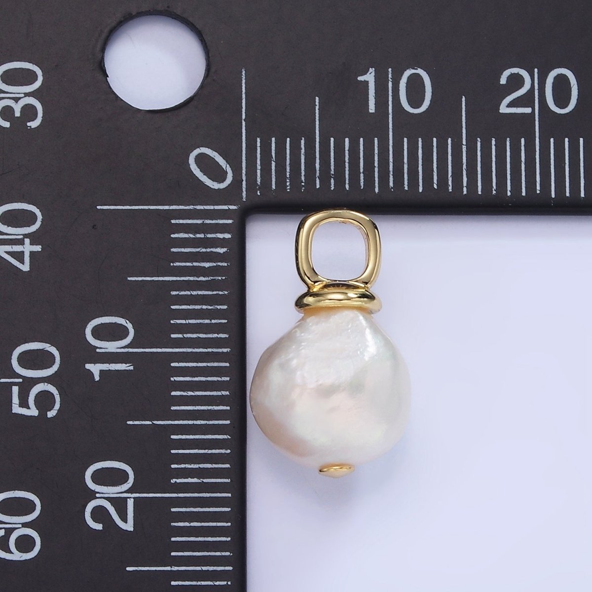 OS 14K Gold Filled 18mm White Baroque Freshwater Pearl Square Bail Drop Pendant | P1727