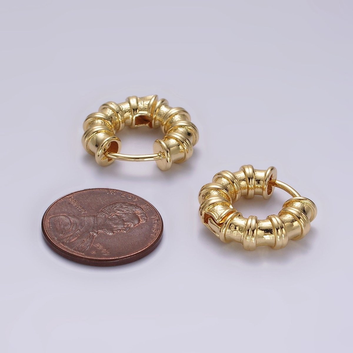 14K Gold Filled 19mm Minimalist Double Lined Chubby Huggie Earrings | AE942