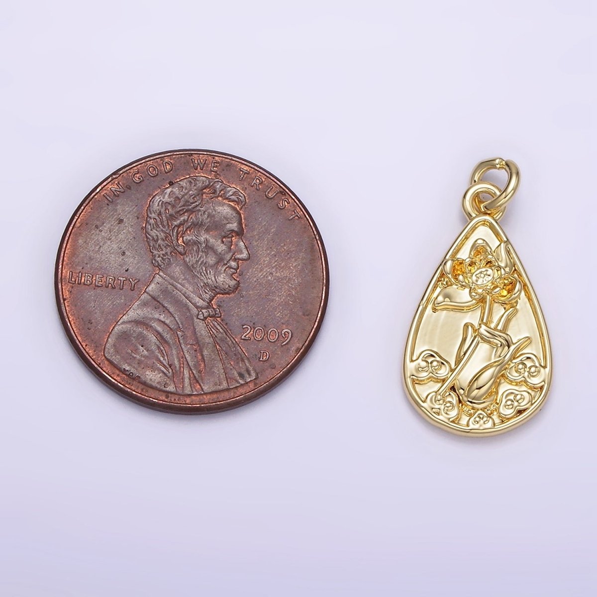 14K Gold Filled 20mm Hand Held Flower Teardrop Charm | AG262