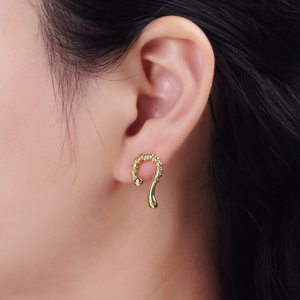 14K Gold Filled 20mm Textured Curved Molten Drop Stud Earrings | V066