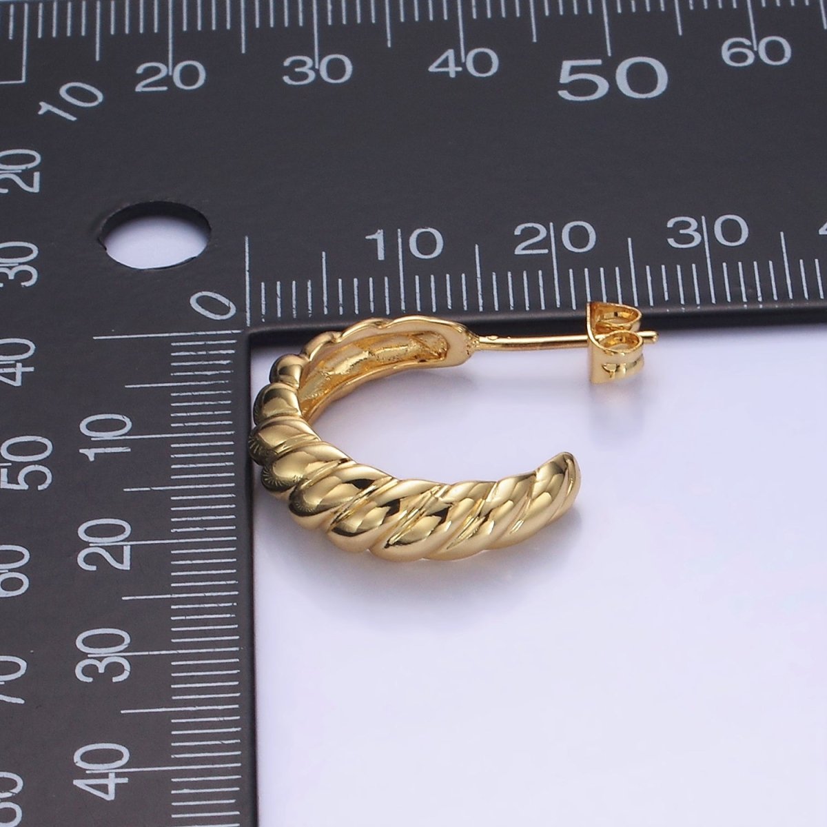 14K Gold Filled 22mm Croissant C-Shaped Hoop Earrings | AB1332