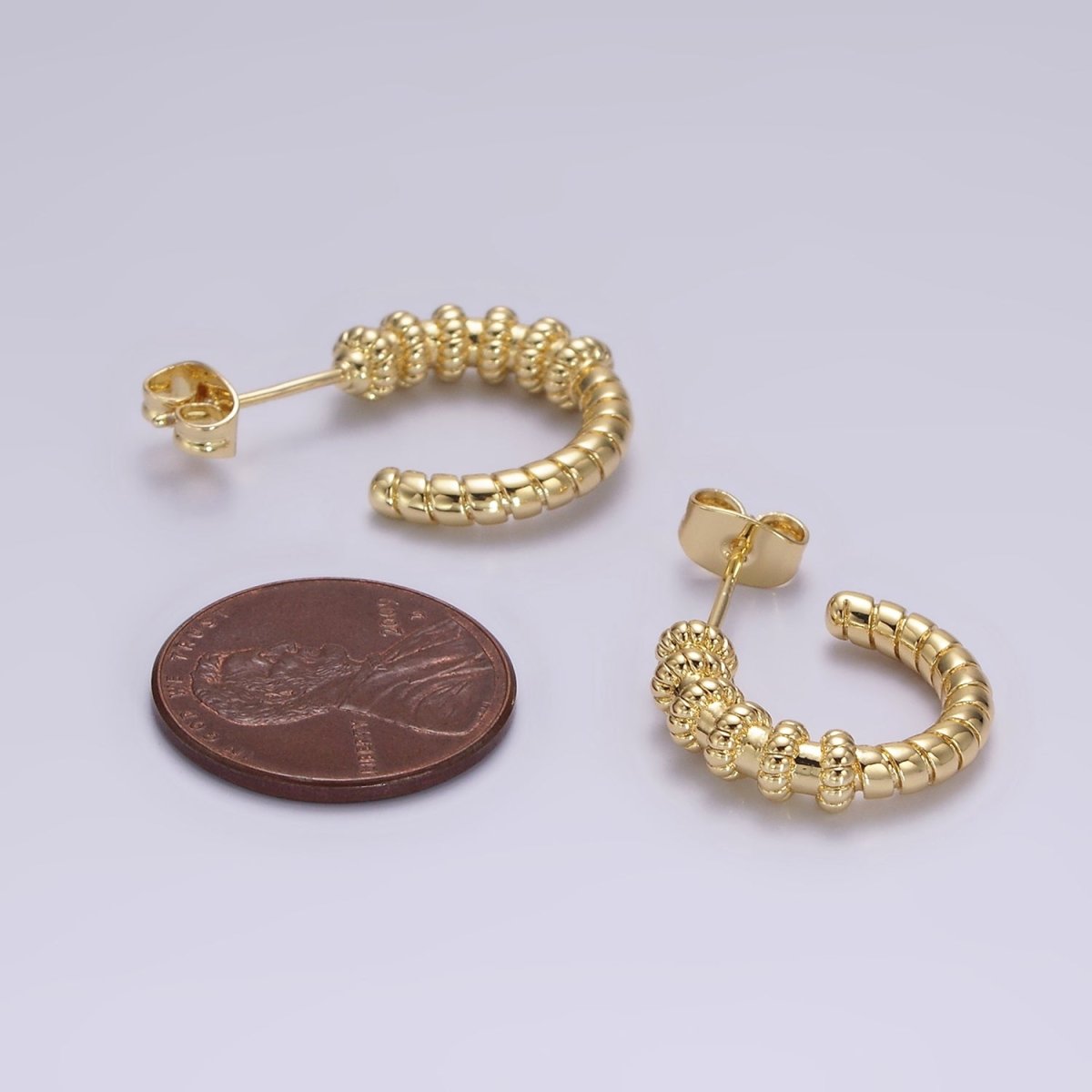 14K Gold Filled 23mm Twisted Croissant Lined C-Shaped Hoop Earrings | AE173