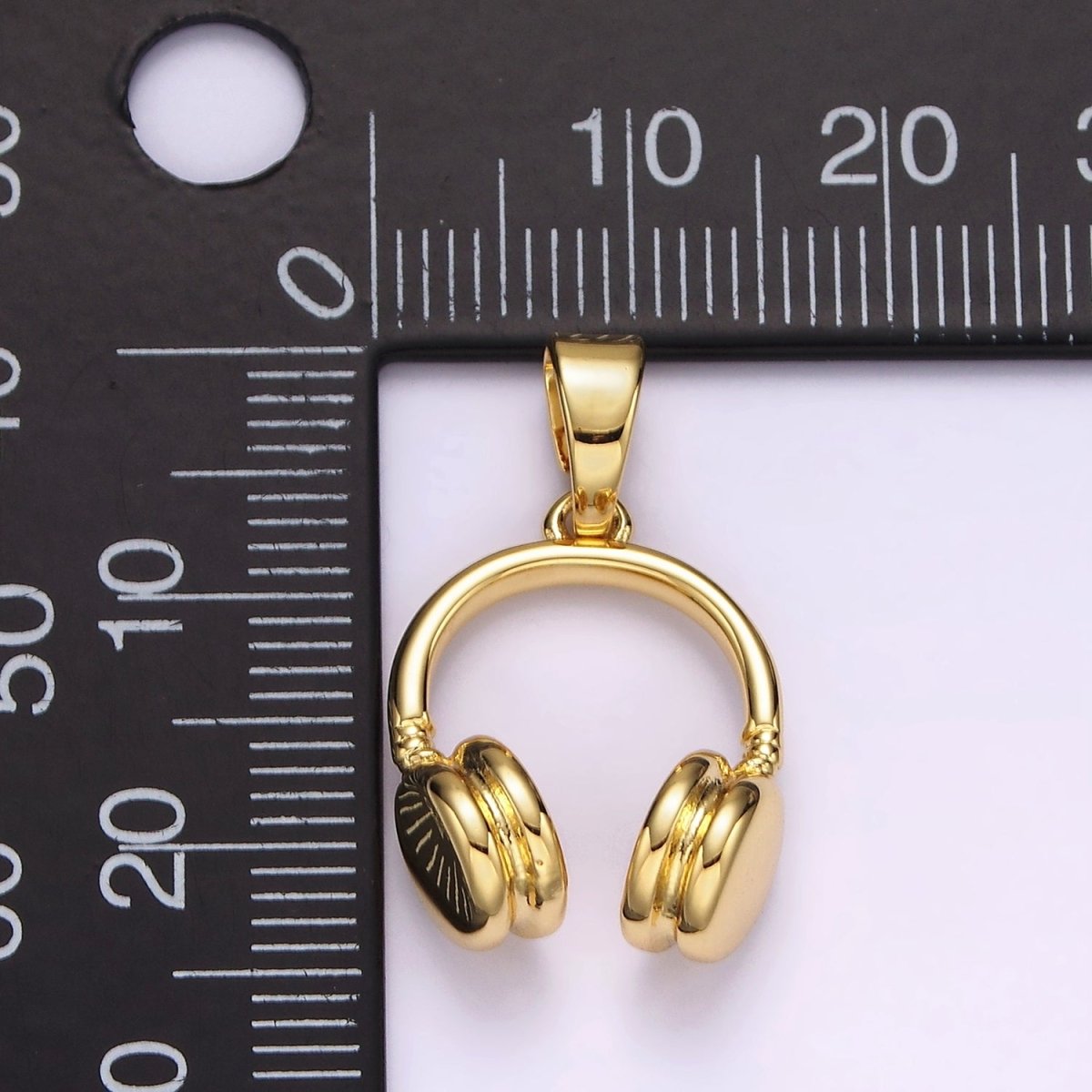 14K Gold Filled 25mm Music Headphones Minimalist Pendant | AH119