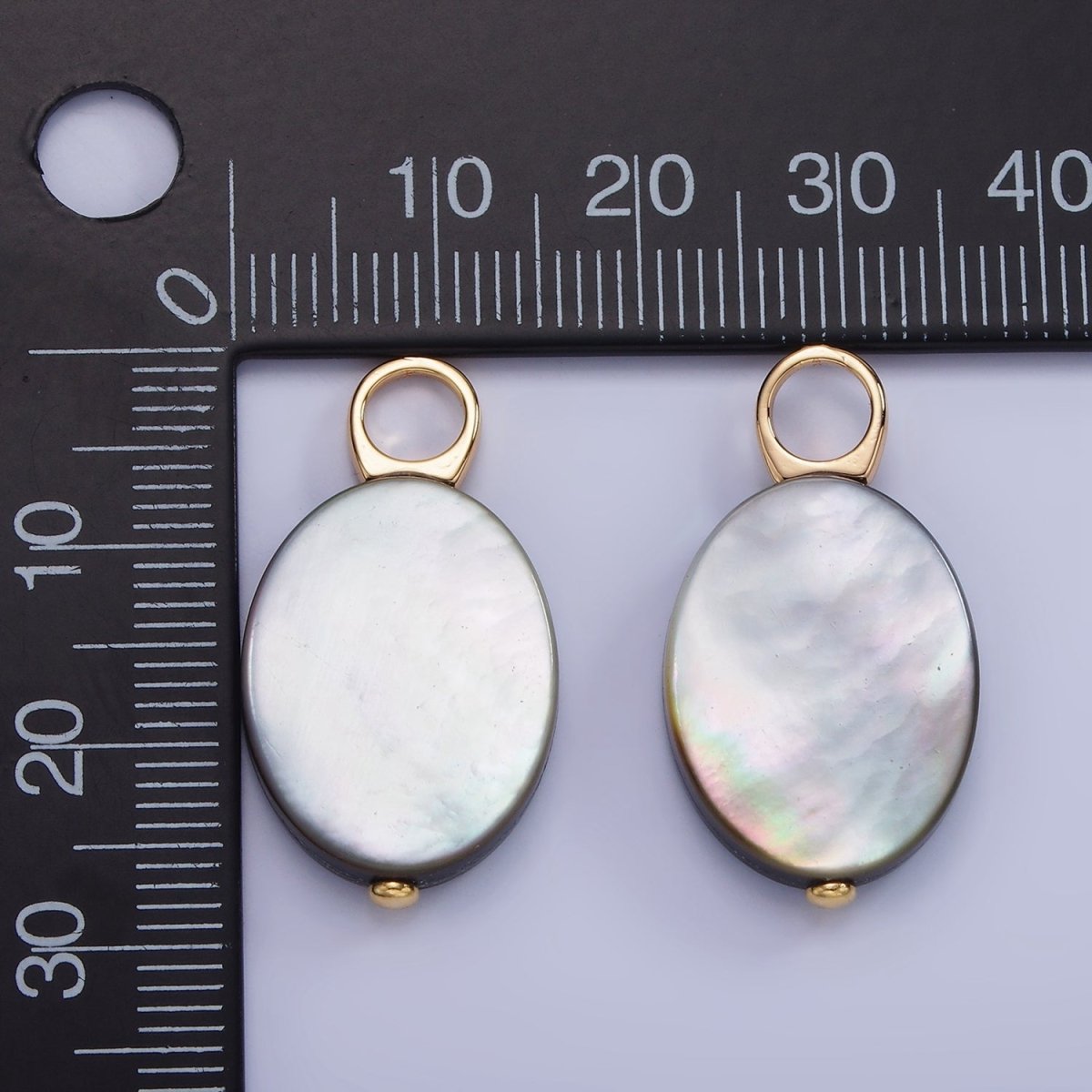 14K Gold Filled 28mm Black Tahitian Shell Pearl Oval Flat Pendant | P1679