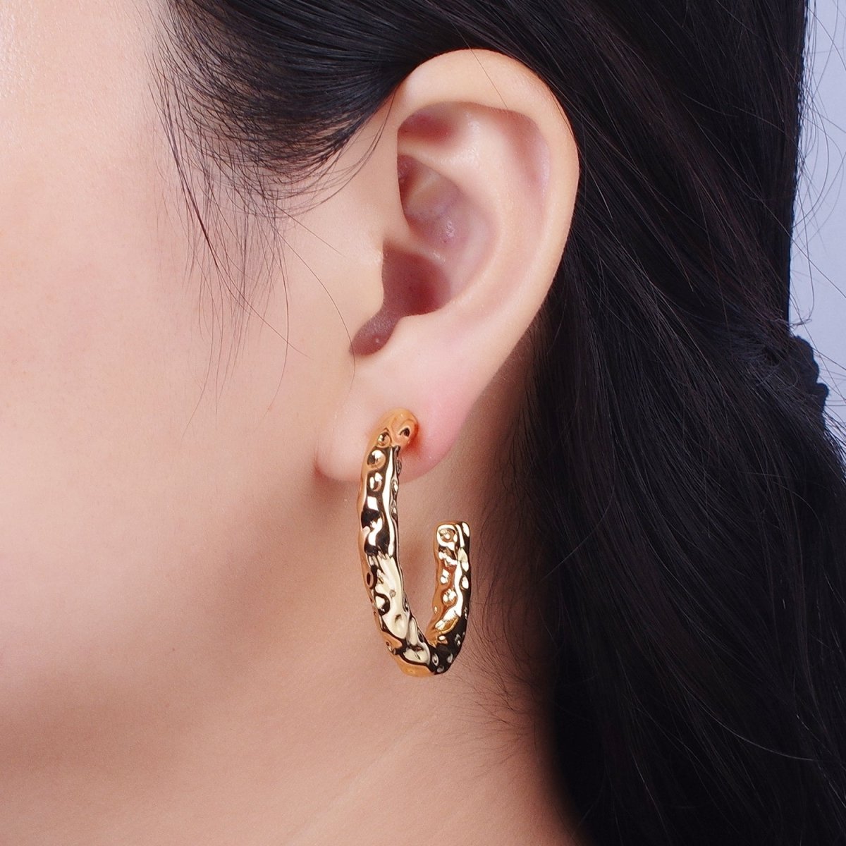 14K Gold Filled 40mm Geometric Hammered C-Shaped Hoop Earrings | V068