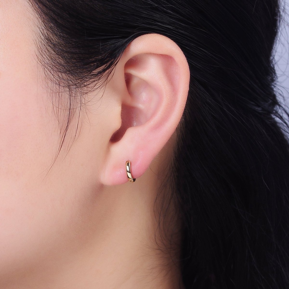 14K Gold Filled 9mm Mini Flat Cartilage Huggie Earrings | AE808