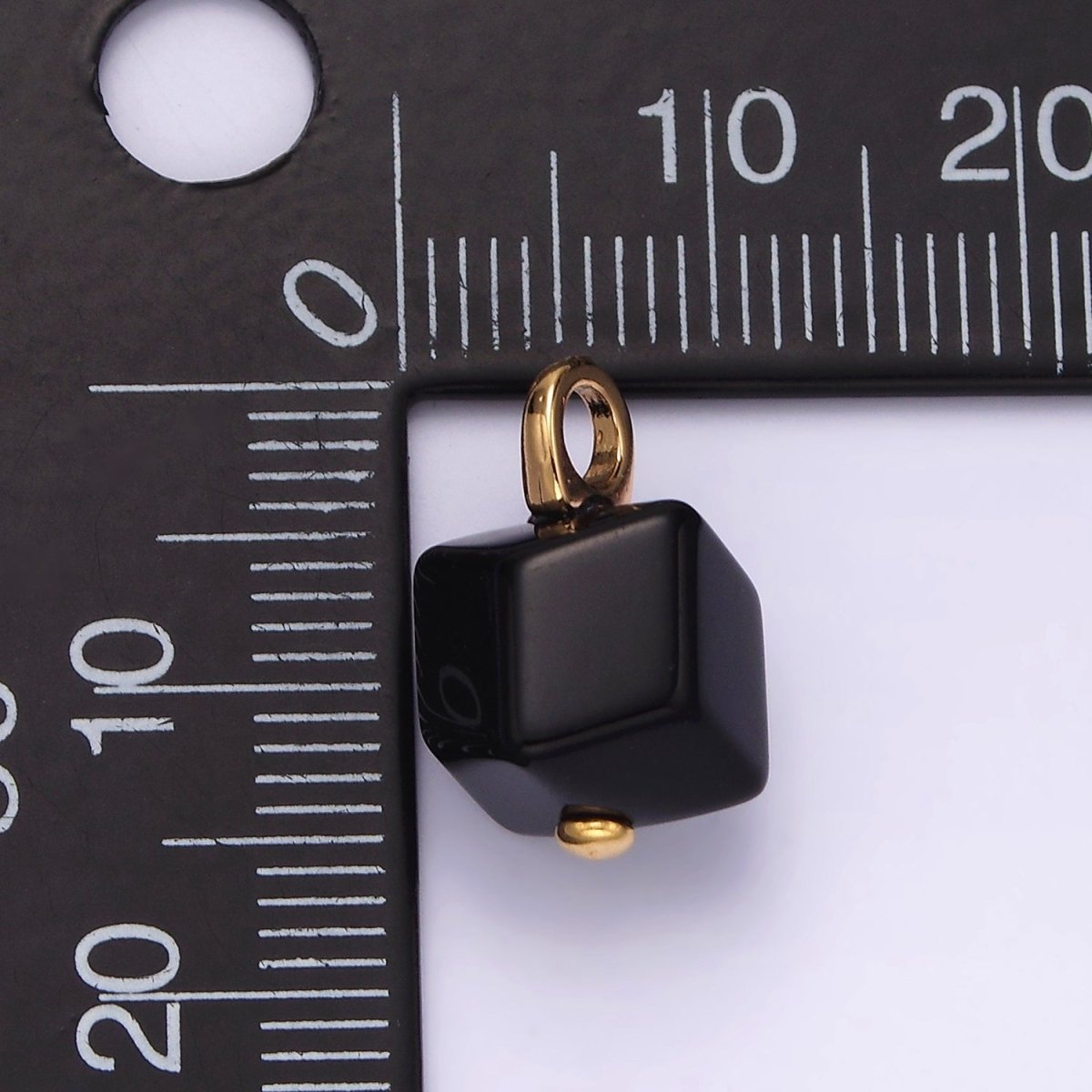 14K Gold Filled Black Onyx Gemstone Multifaceted Square Pendant | AG448