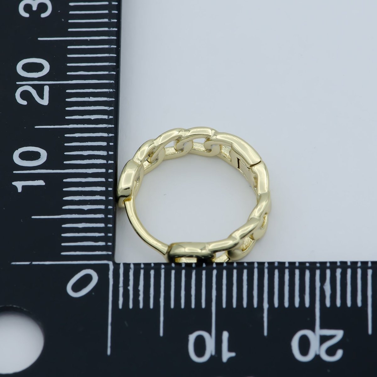 14K Gold Filled 15mm Curb Link Huggie Earrings | AB-A1207