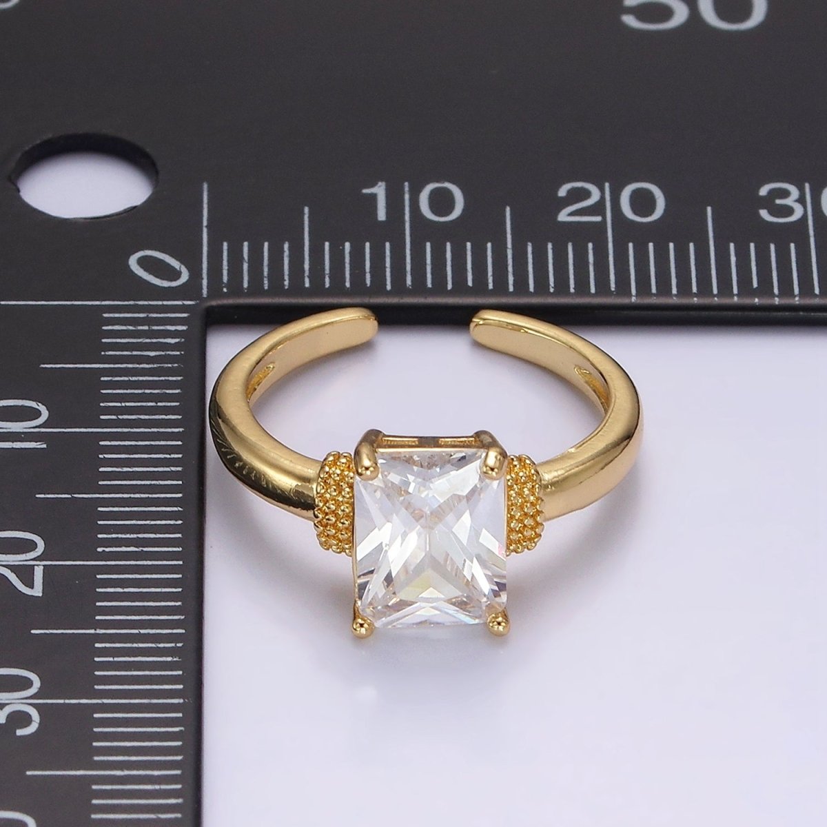 14K Gold Filled Clear Baguette Dotted Band Solitaire Ring | O1073