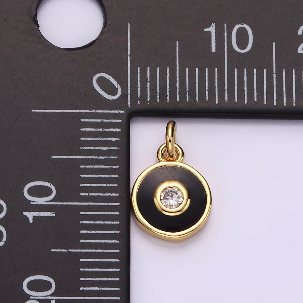 14K Gold Filled Clear CZ Black Outline Round Charm | AC905